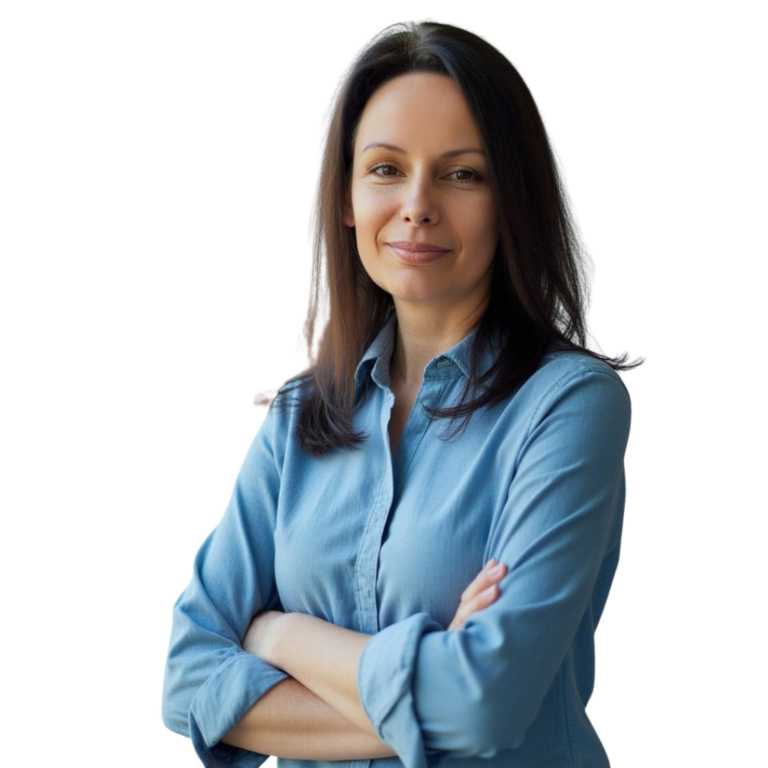 Profesjonalny portret Katarzyny Antoniszewskiej w białej koszuli na stronie komunikatorka.pl. Obok widoczny nagłówek: „Strategia komunikacji, która działa – bez przepalania czasu i budżetu” oraz wezwanie do działania: „Zróbmy porządek w Twojej komunikacji!”.